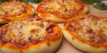 Mini pizza de casă