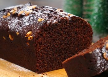 Chec delicios cu cacao și miere