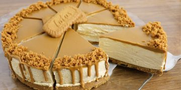Cheesecake fără coacere cu cremă Biscoff