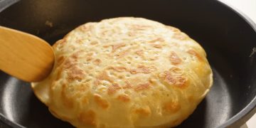 Lipii pufoase la tigaie, din aluat lichid